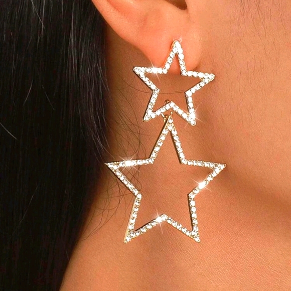 GOLD RHINESTONE STAR EARRING NEW - Picture 1 of 5